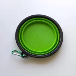 Gamelle de voyage silicone Vert pour chien 1L