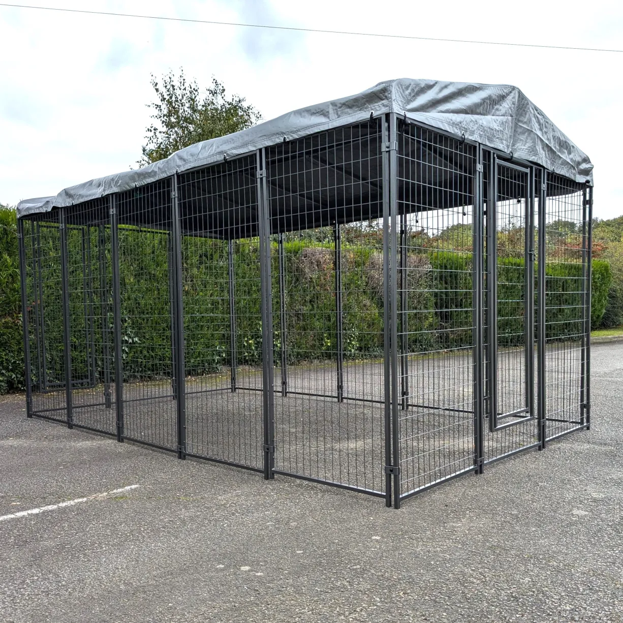 Kit chenil pour animaux 9,6m² - Enclos 400x240x180 cm avec toit Métal