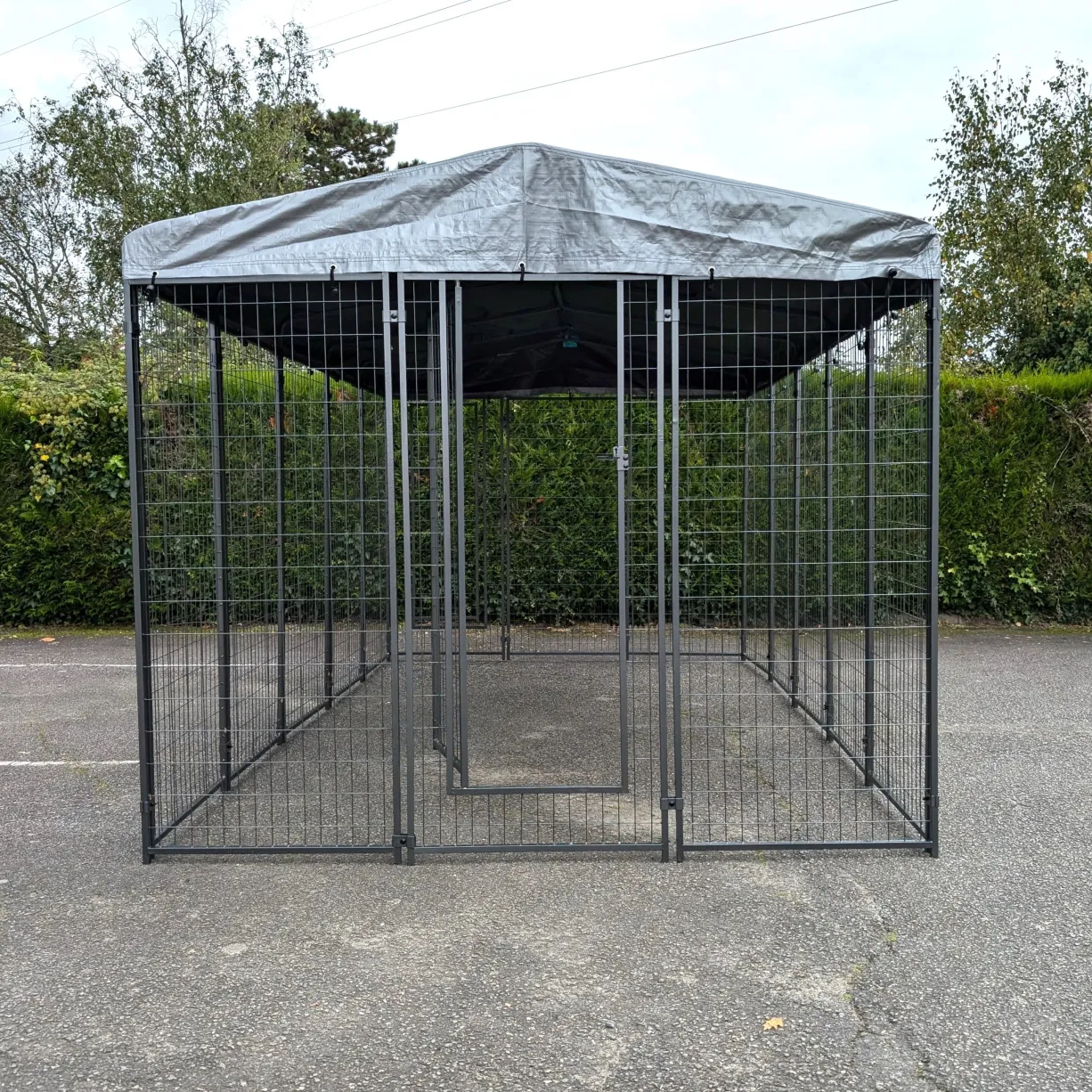 Kit chenil pour animaux 9,6m² - Enclos 400x240x180 cm avec toit Métal