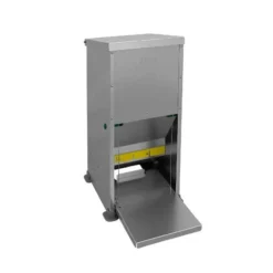 Mangeoire poule anti nuisible Alma Basica en tôle galvanisée 11L - River Systems
