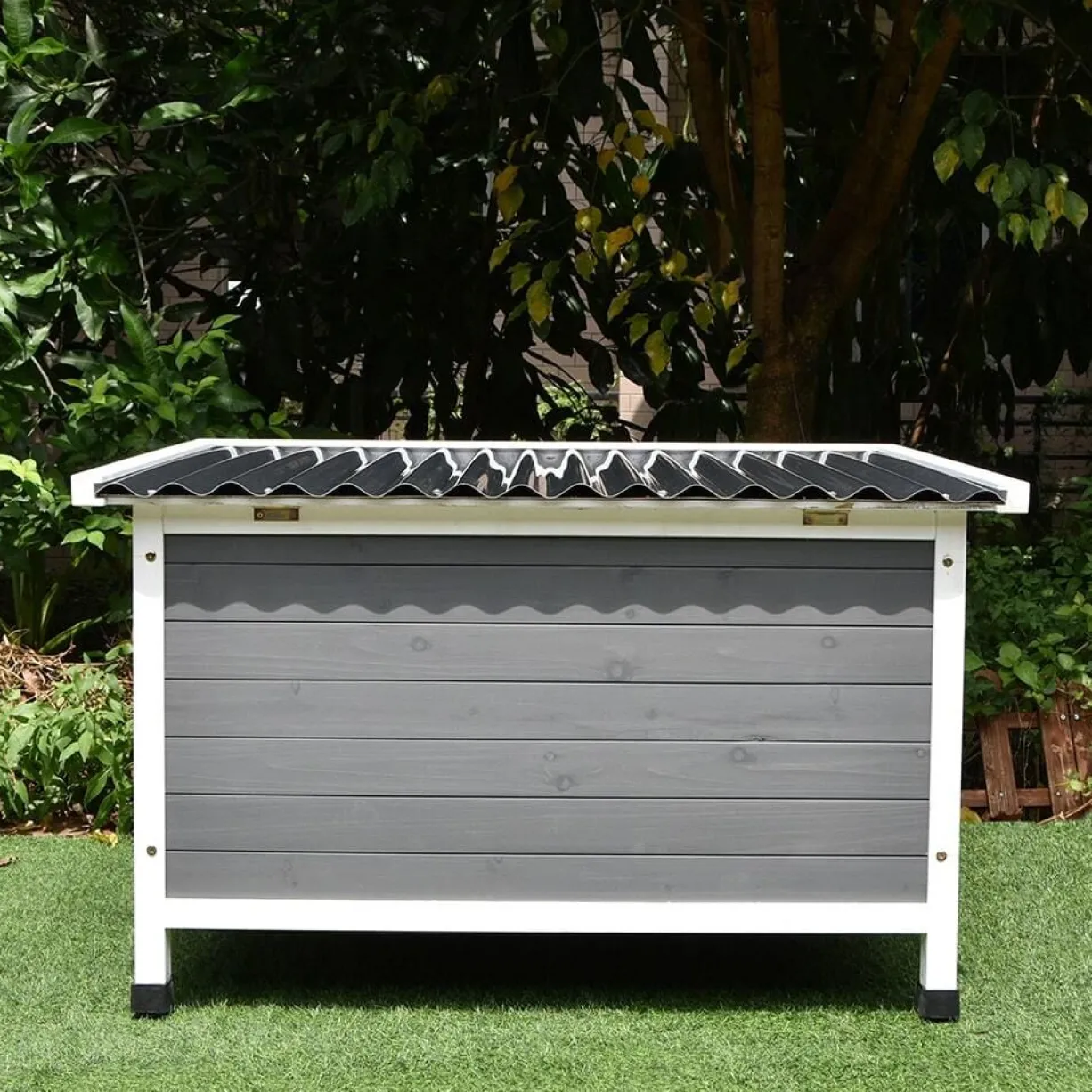 Niche pour chien Toit plat ondulé grise et blanche taille XL