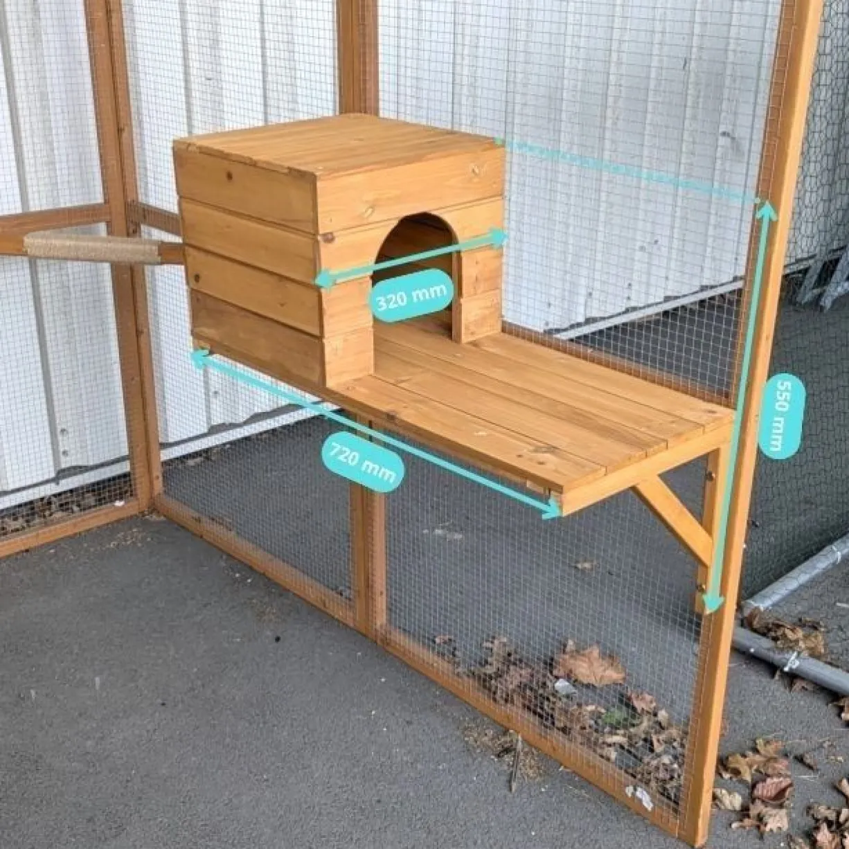 Plateforme avec cabane en bois pour catio modulable chat « Kat’Venture »